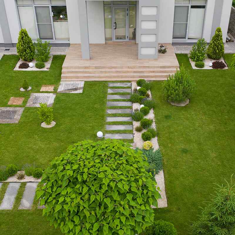 https://www.crownlandscapes.co.uk/wp-content/uploads/2019/09/card_18.jpg